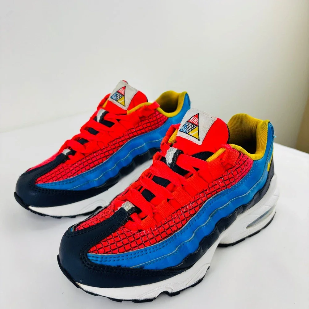 Nike Air Max 95‎ GS Big Kids Size 7Y Crimson Blue Athletic Shoes AV2289-600
