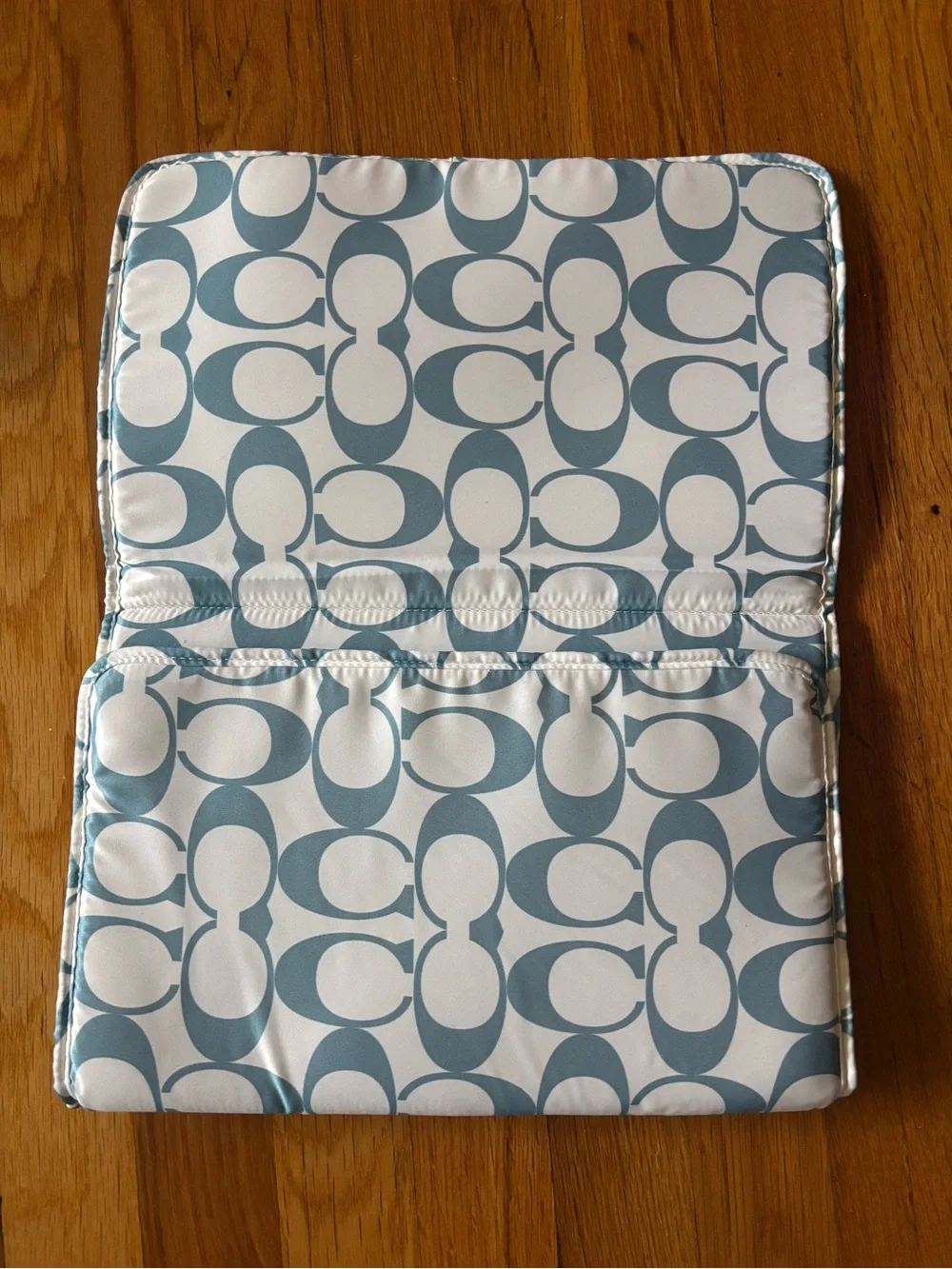 Coach compact foldable