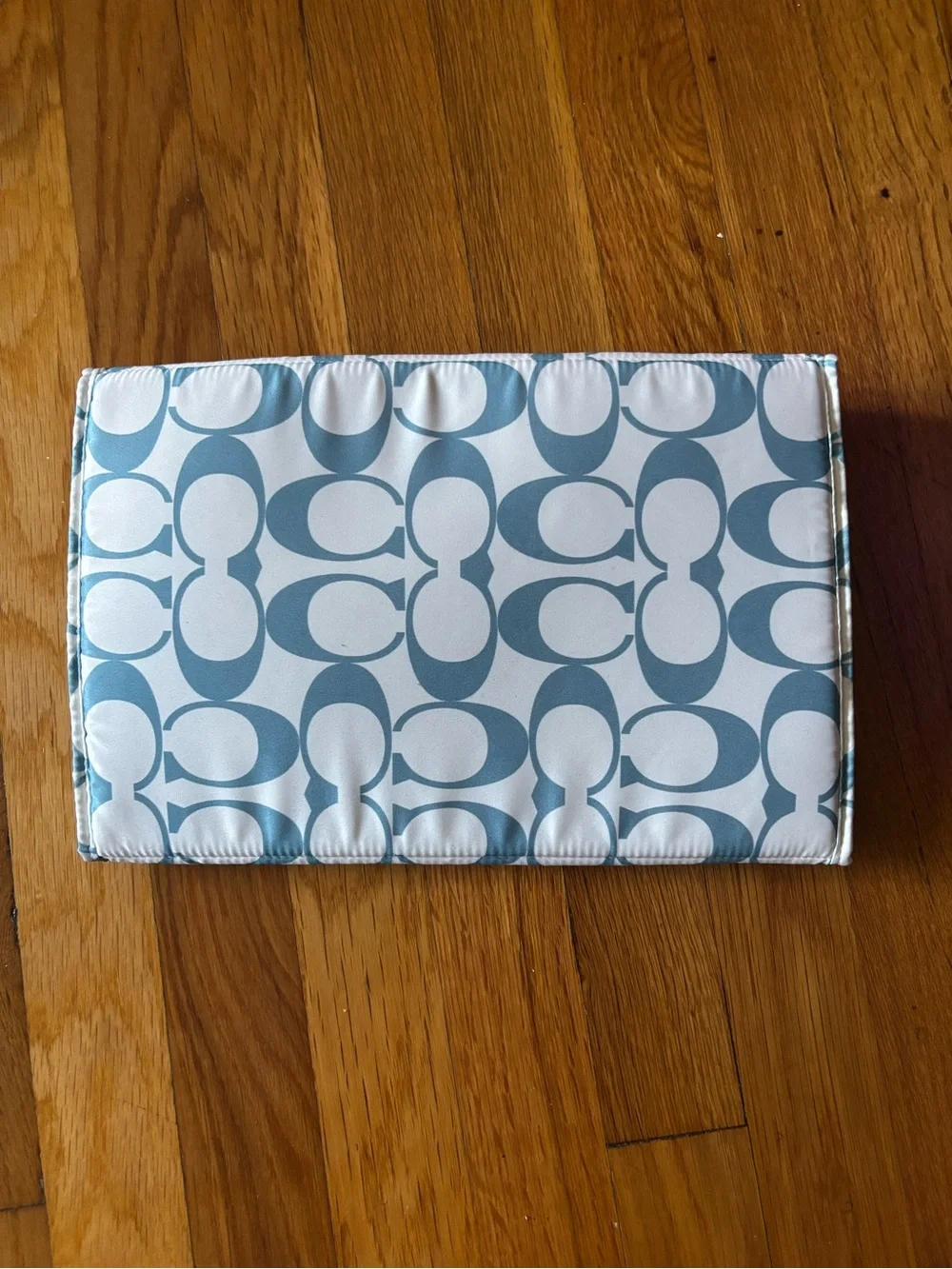 Coach compact foldable