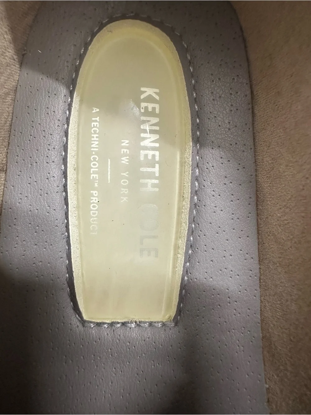 Kenneth Cole kenneth cole