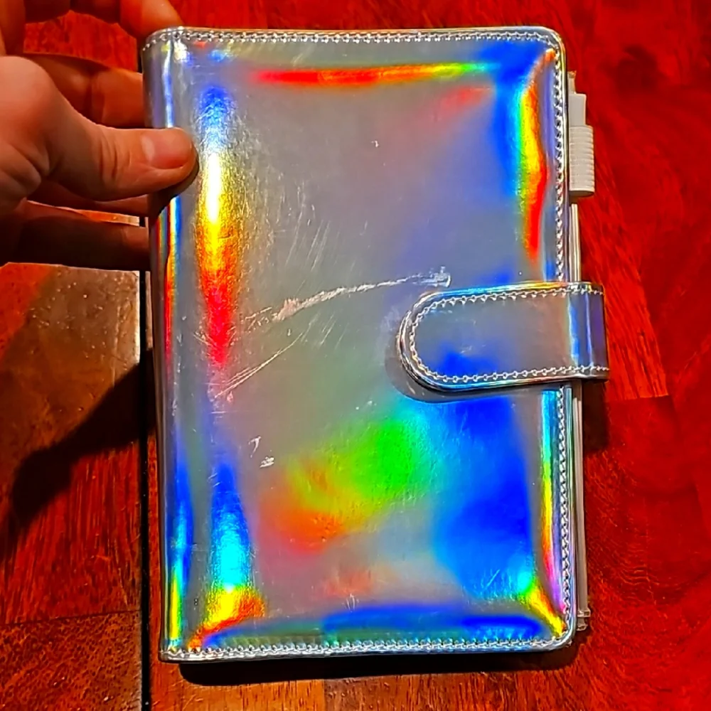 Holographic silver money saver case, magnetic closure