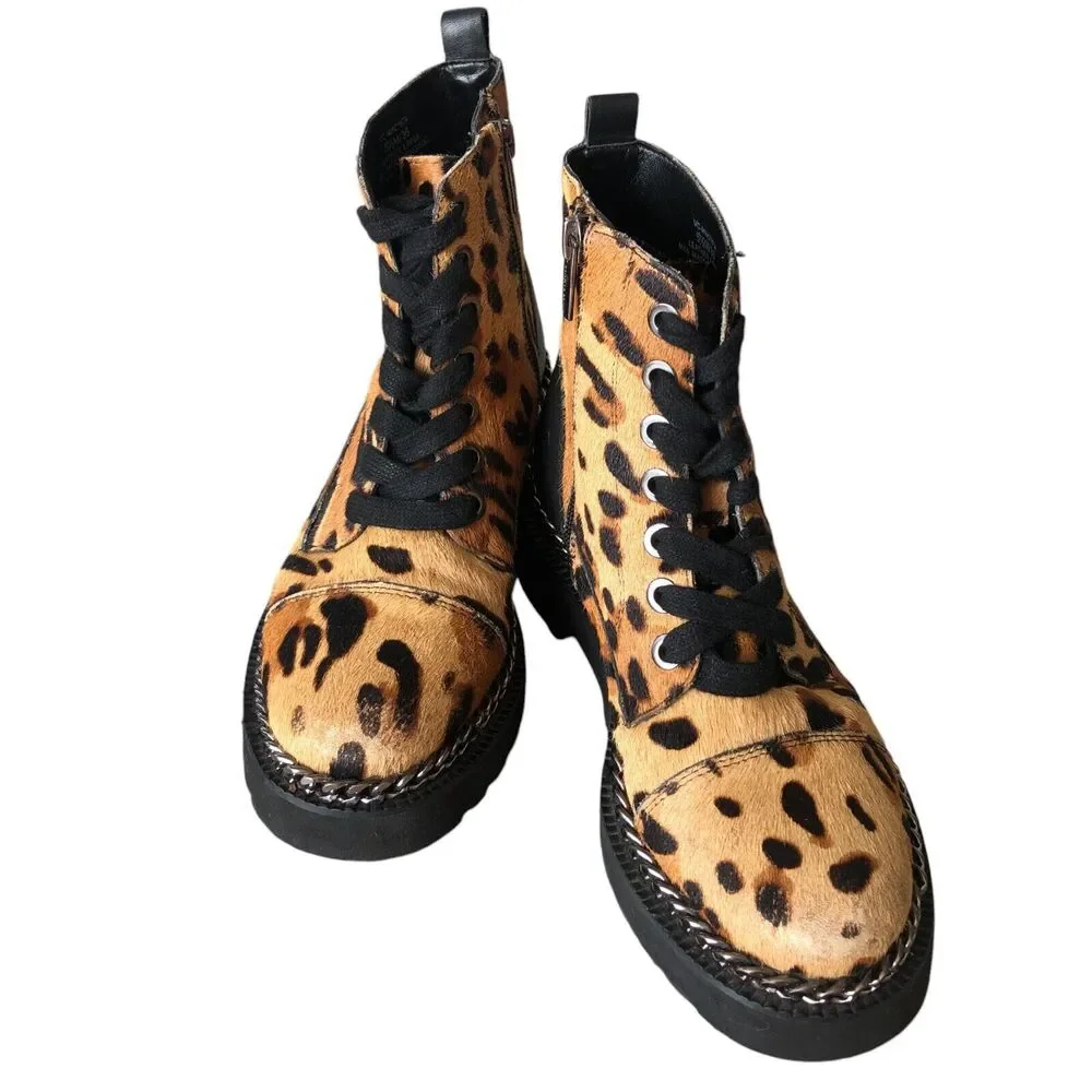 Vince Camuto look feel