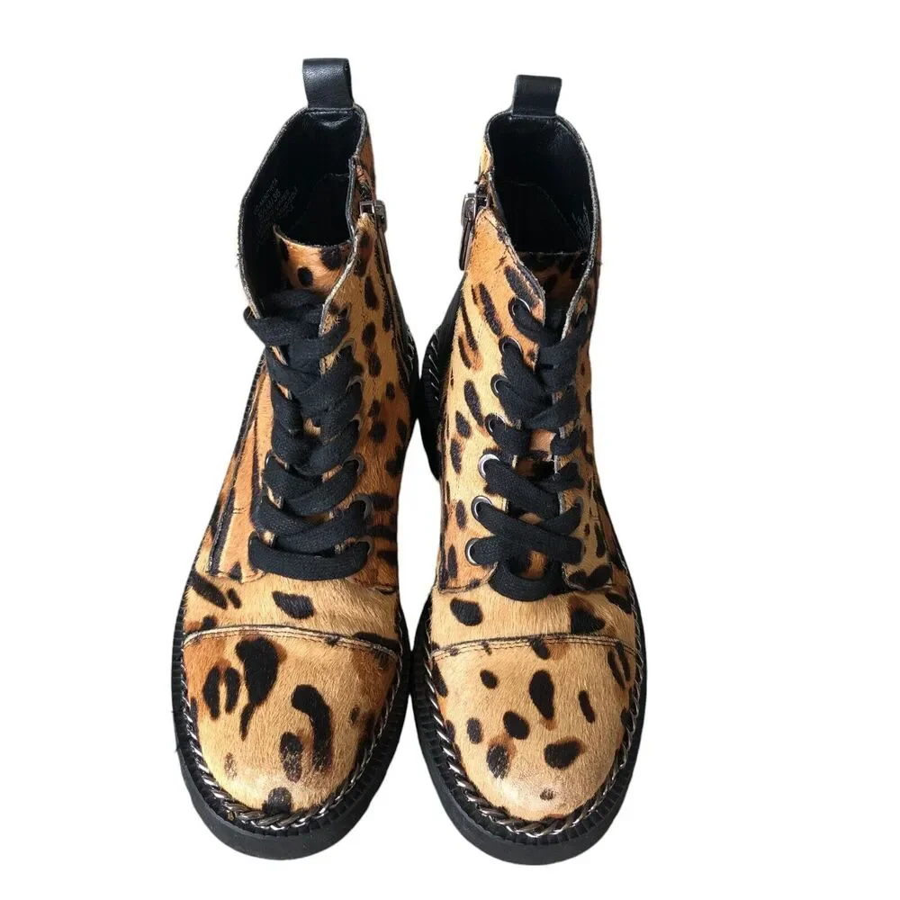Vince Camuto look feel