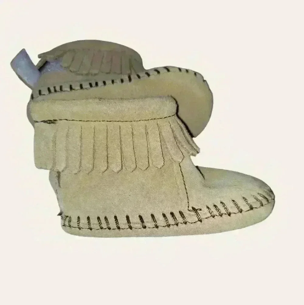 Minnetonka size slip