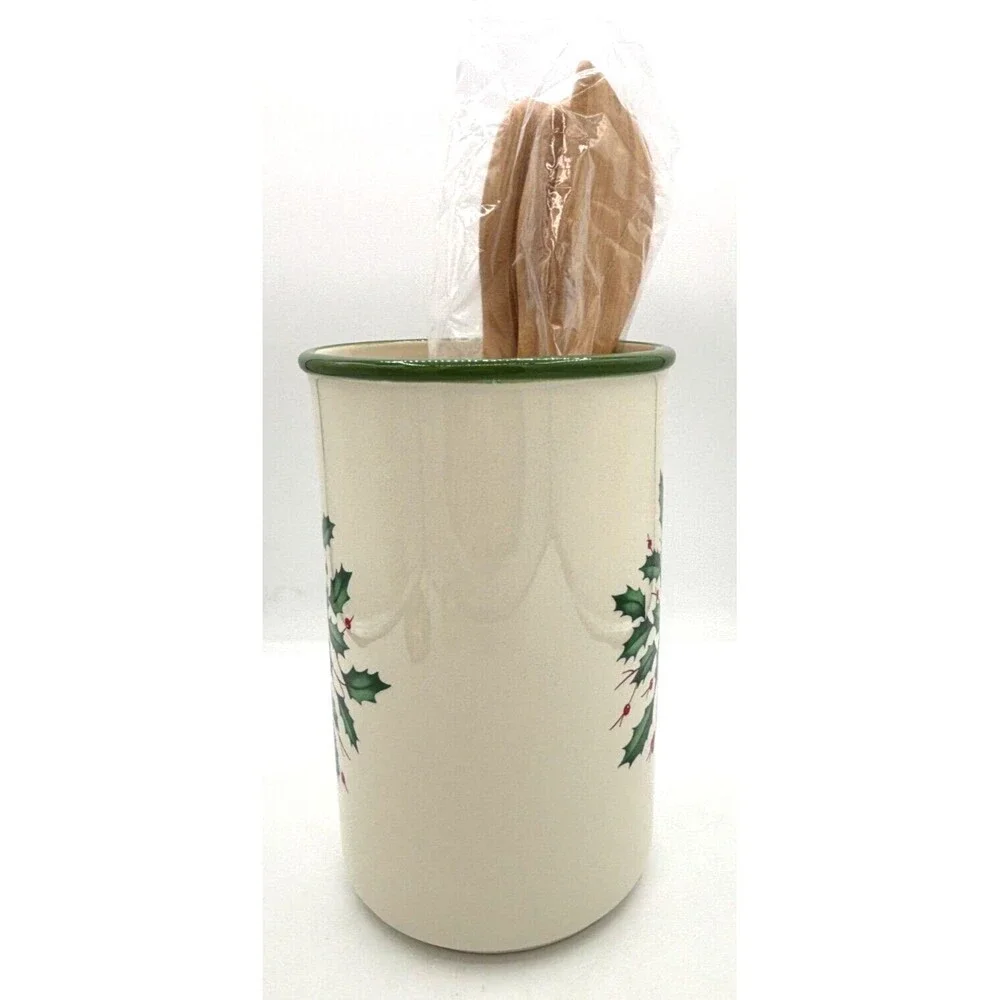 Lenox XMAS Holiday Utensil Crock w/3 Wooden Server Spoons Made for Macys NOS NIB