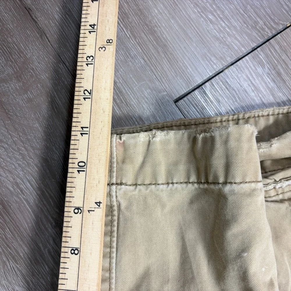 Hollister measurements please
