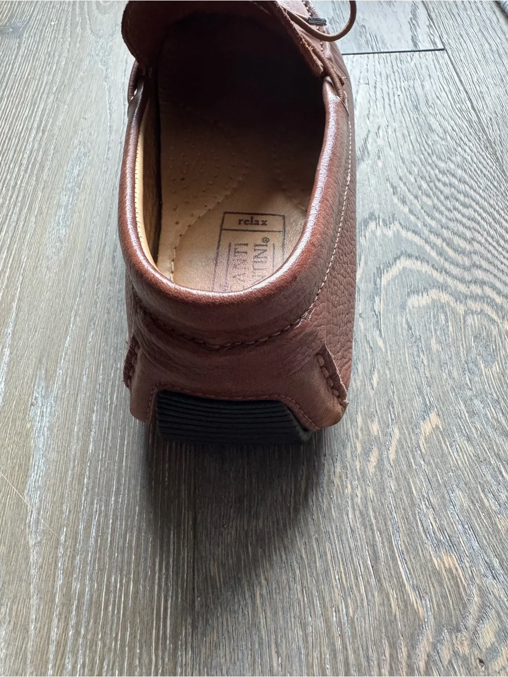 Mercanti Fiorentini elegant brown