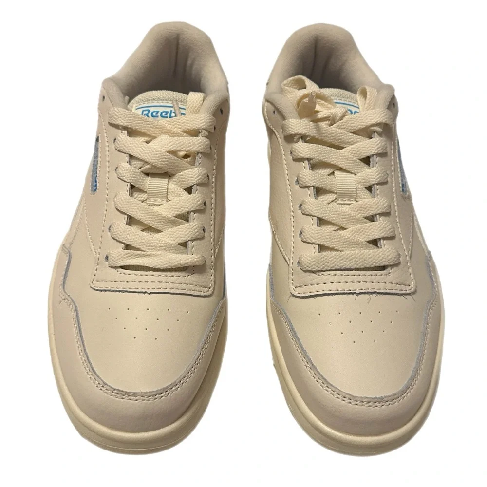 Reebok‎ sneakers