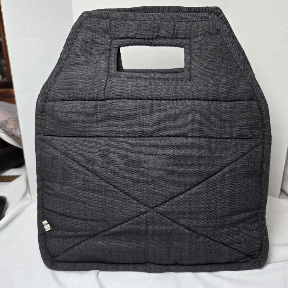 The Unbranded Brand cotton handbag