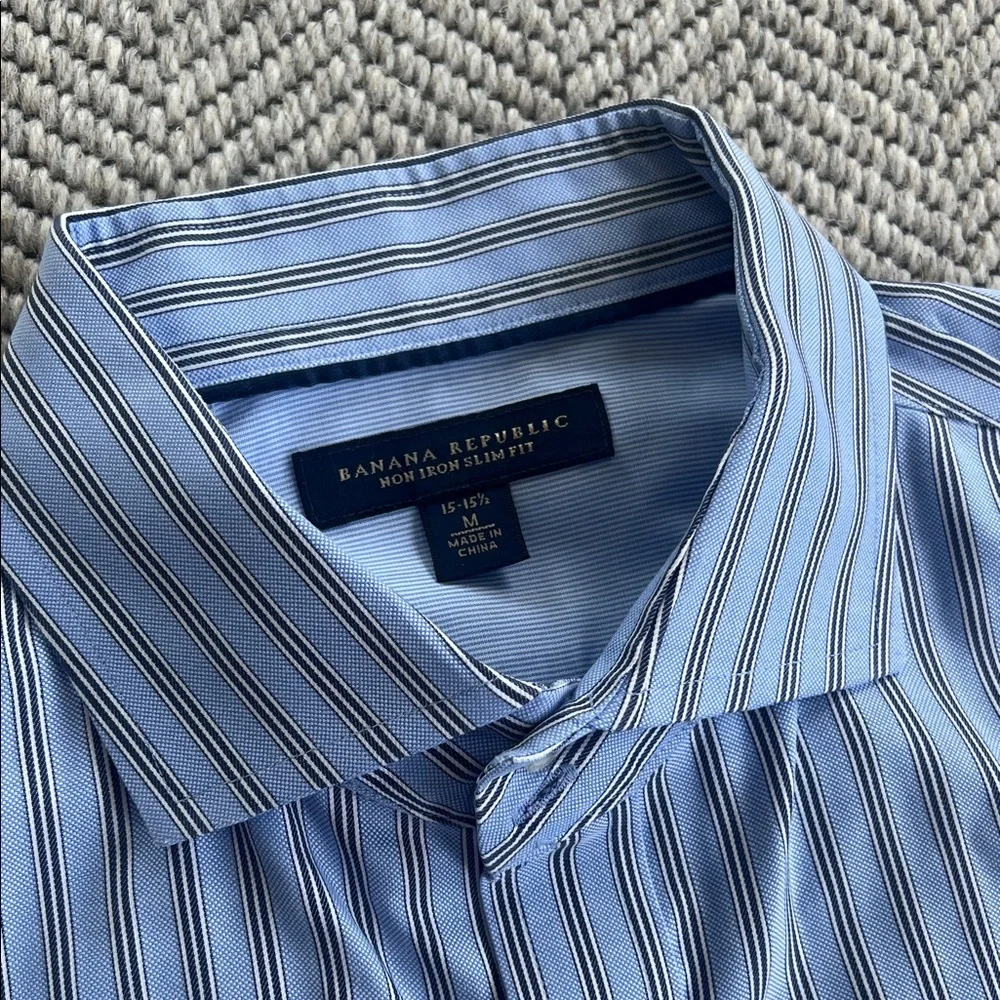 Banana Republic sophisticated light