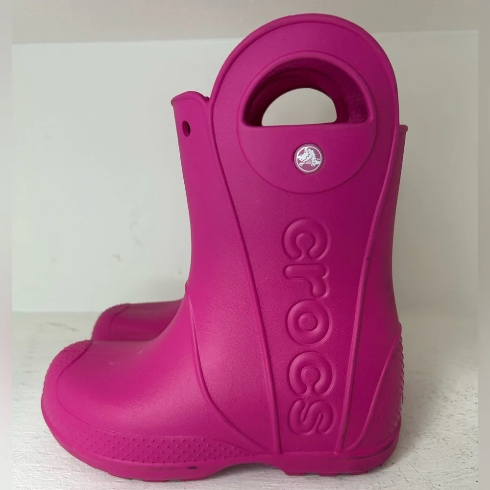 CROCS vibrant fuchsia