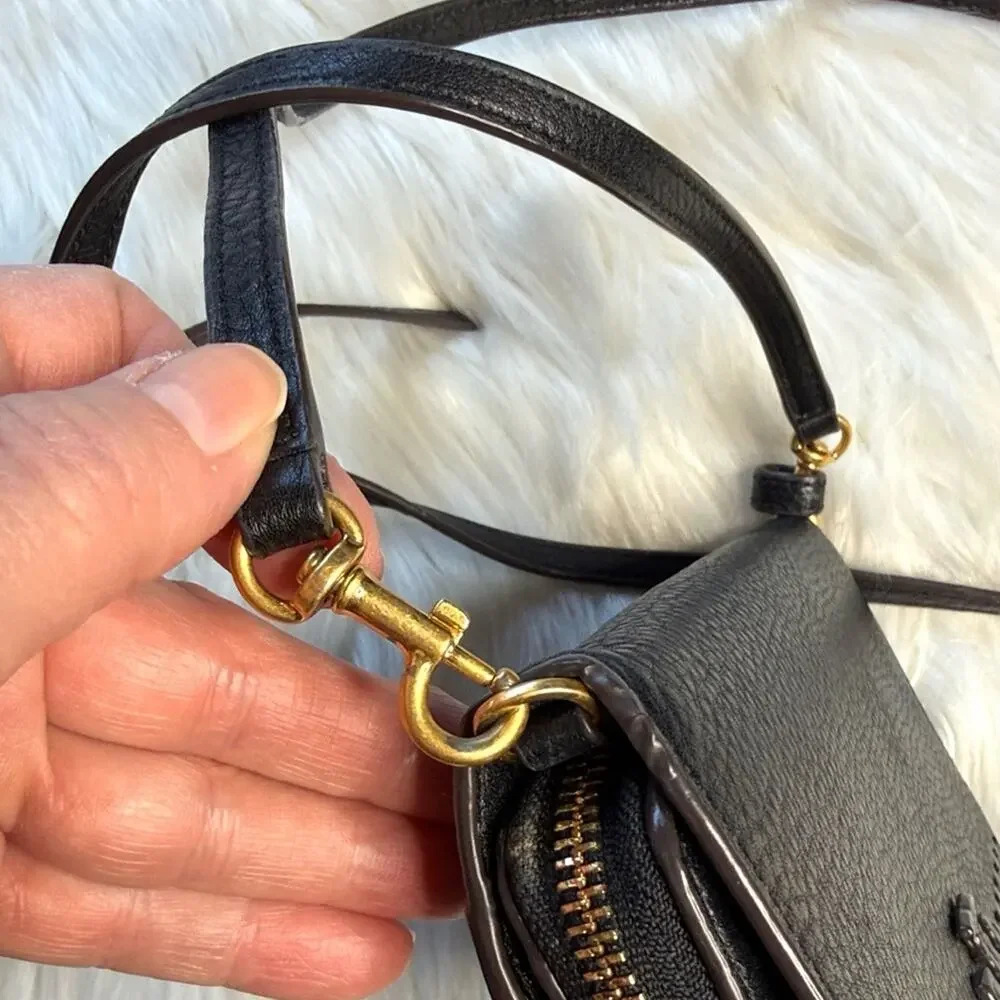 Tory Burch black tory