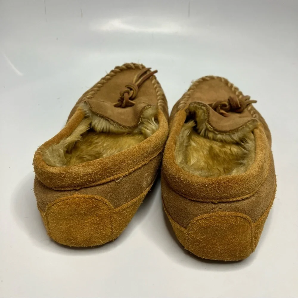 L.L. Bean neutral slippers drawers