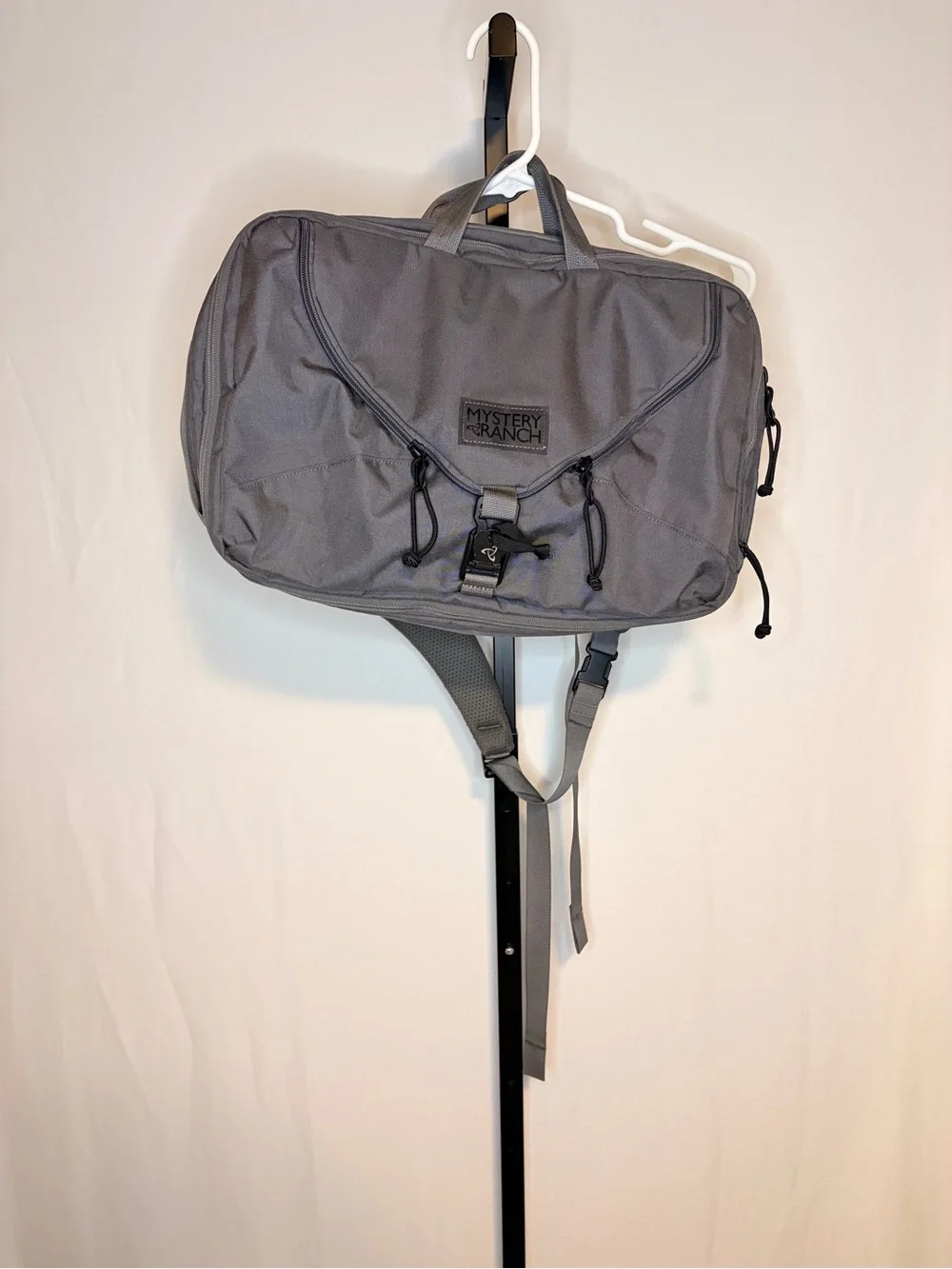 MYSTERY RANCH 3 Way 18 Expandable Briefcase