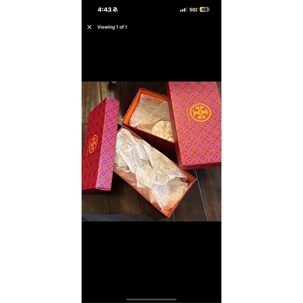 Tory Burch new box