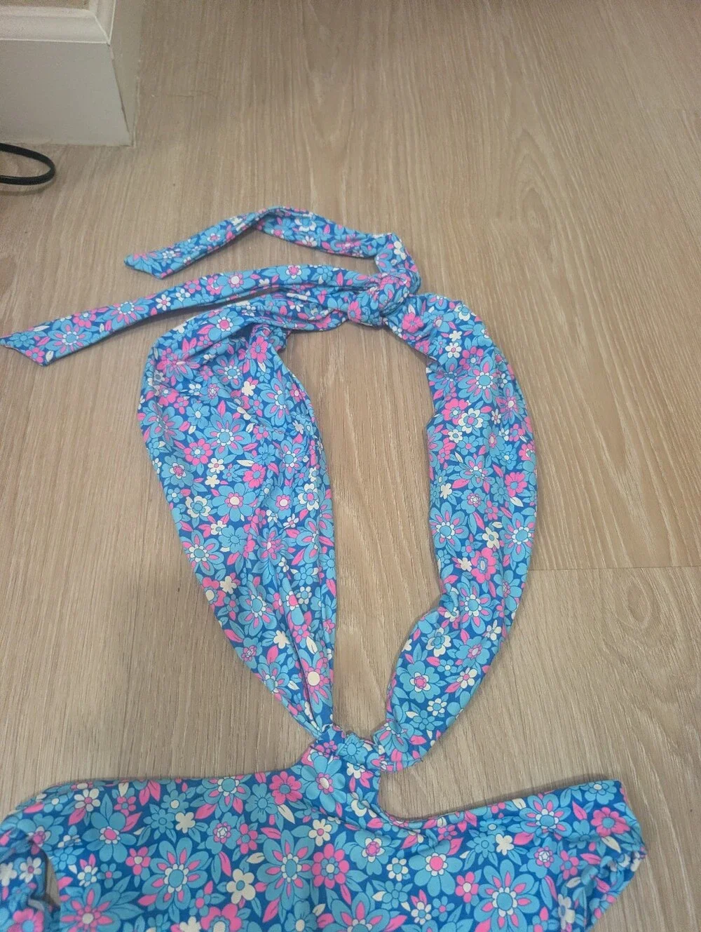 Frankies Bikinis light mark