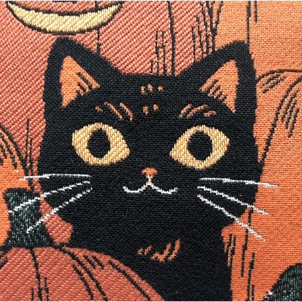 N/A halloween throw
