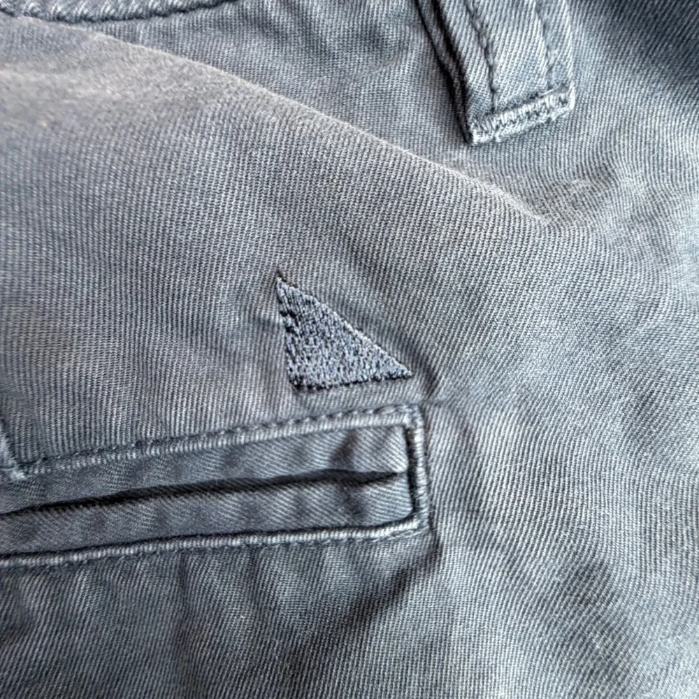 UNTUCKit pre owned
