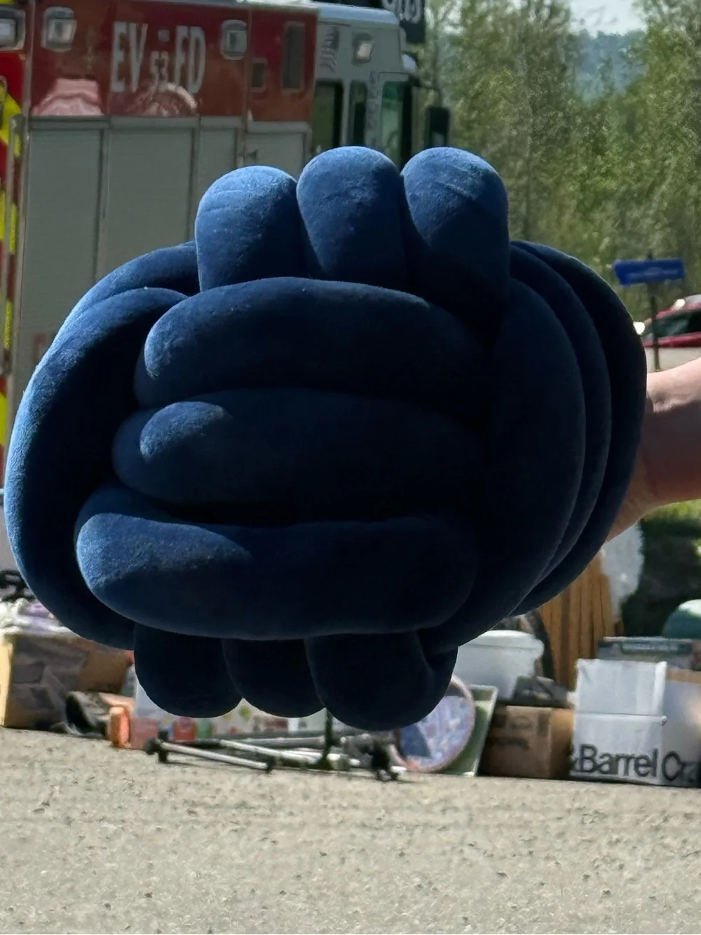 N/A unique knotted