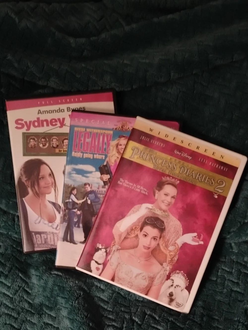 DVD Lot Of 3 Chick Flicks Legally Blonde, Princess Diaries, And Sydney.
