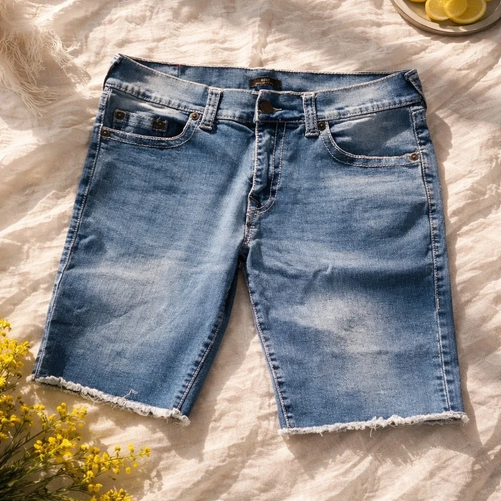 True‎ Religion Ricky 36 Relaxed  Blue Denim Shorts Mens Raw Hem Distressed
