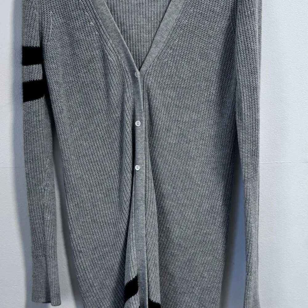 Banana Republic elegant light