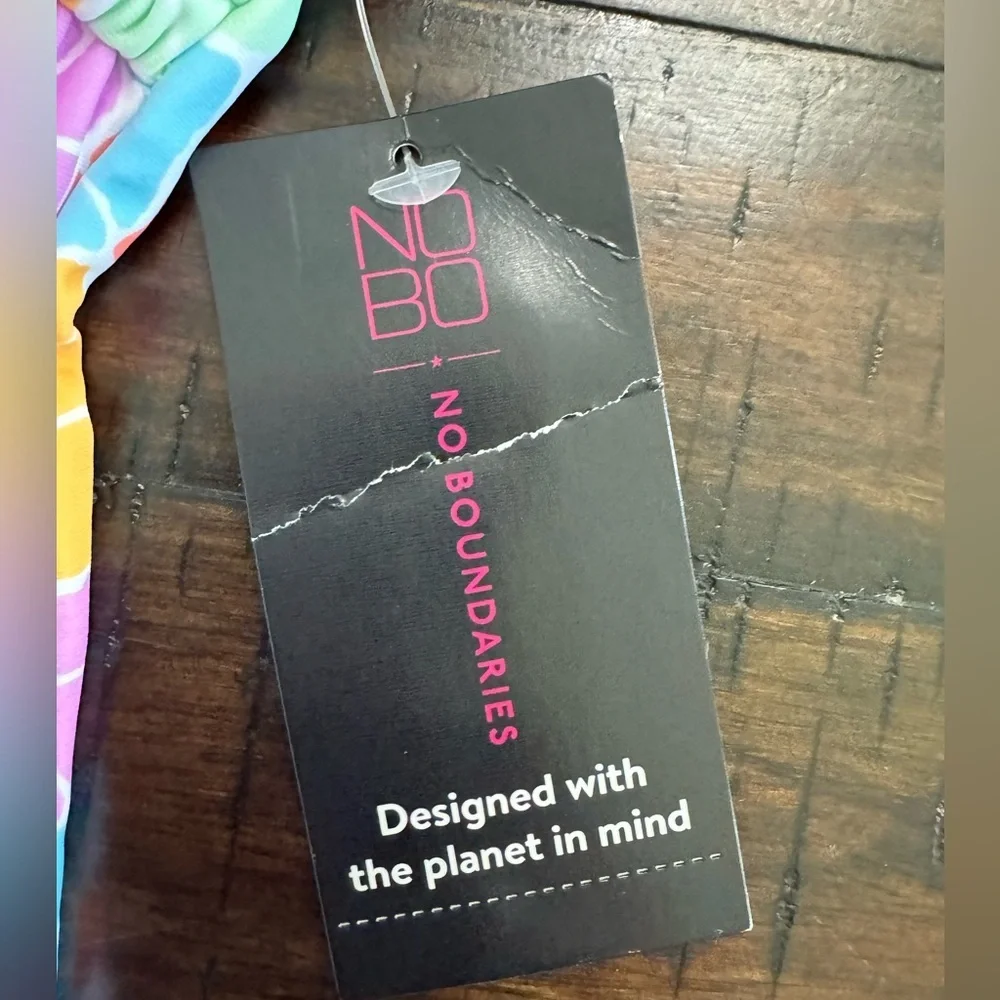 No Boundaries nwt