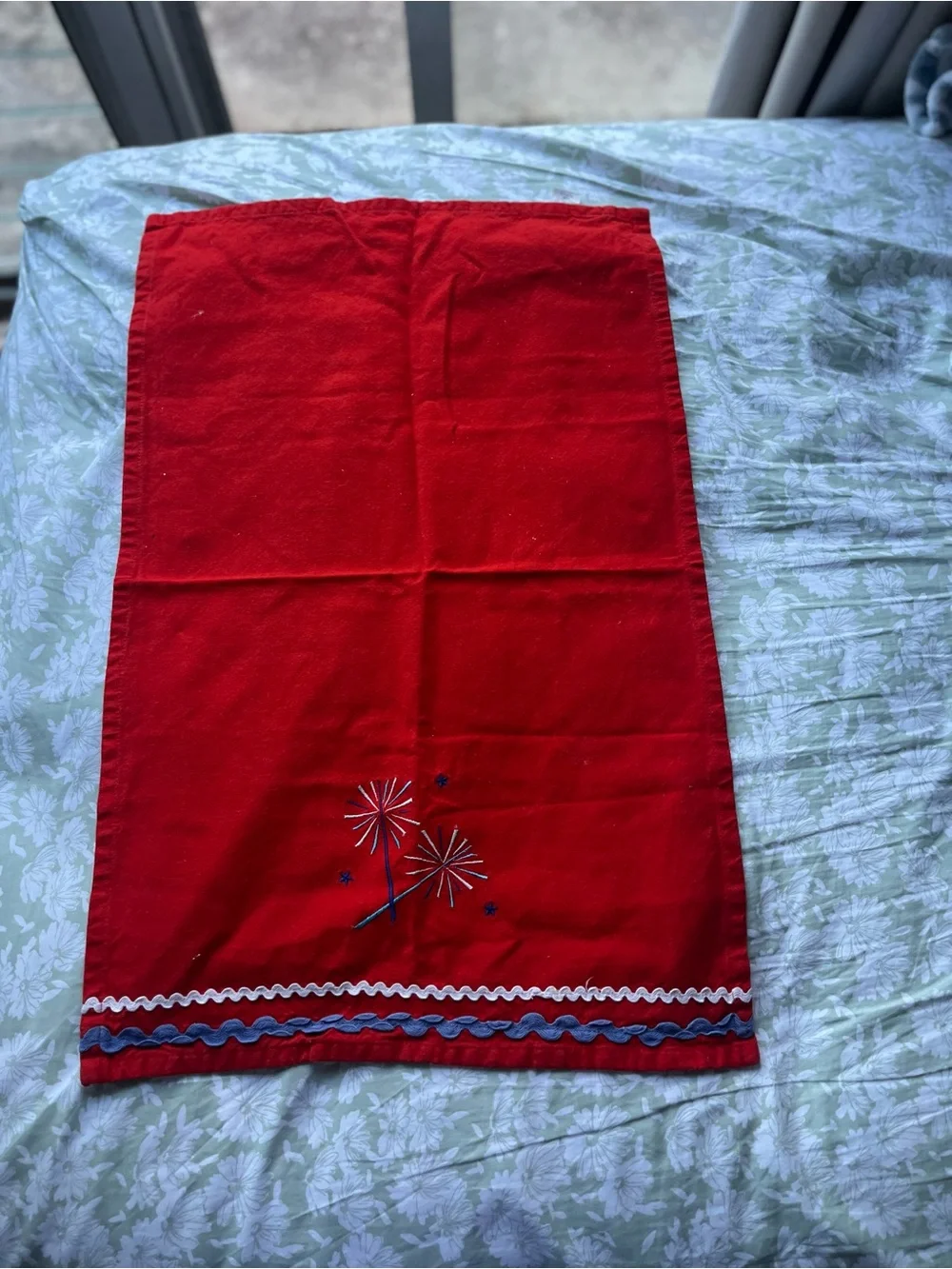 N/A bright red