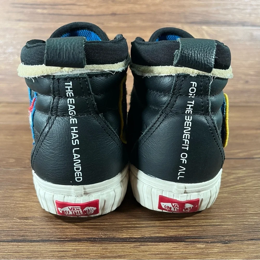 Vans ships within