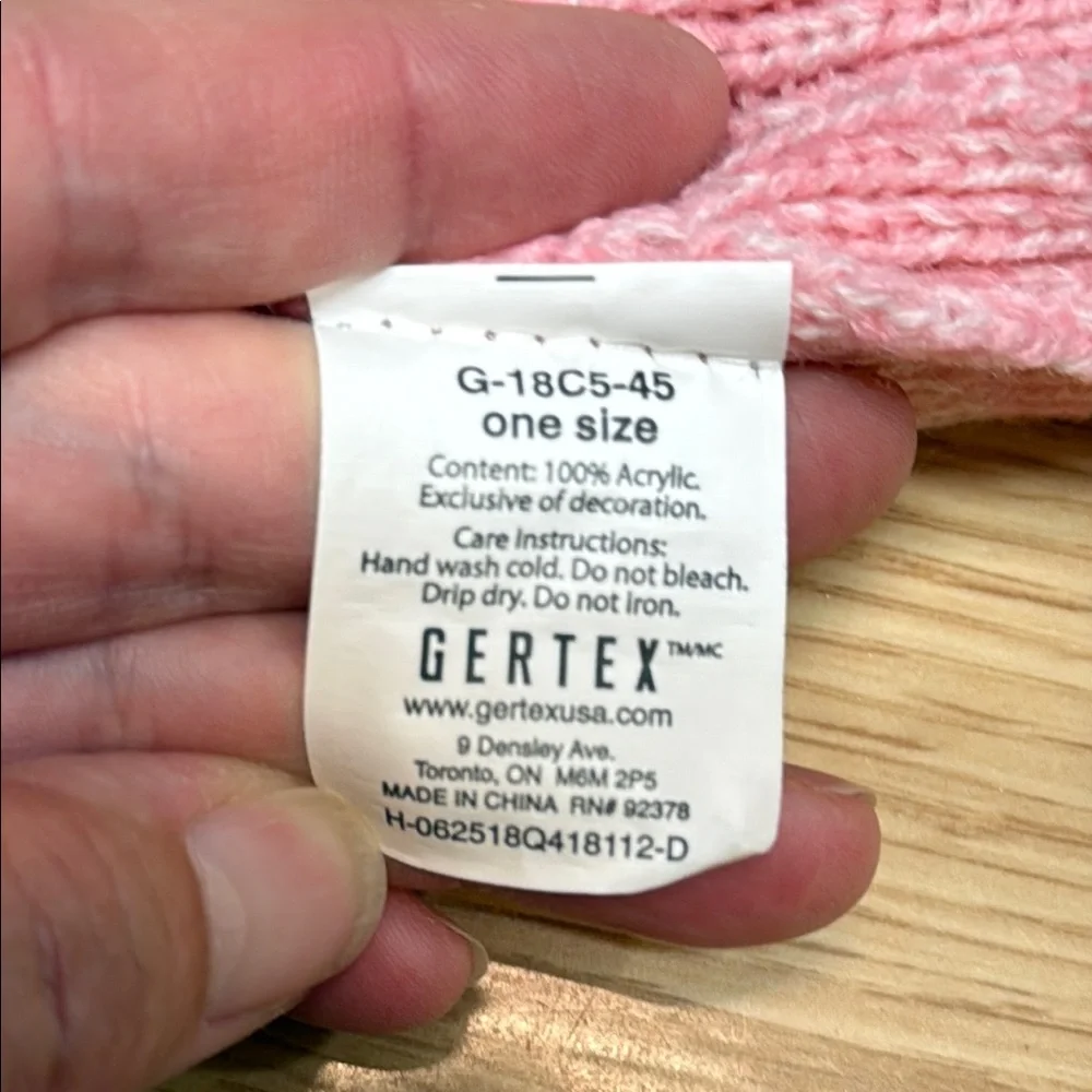 Gertex adorable knit