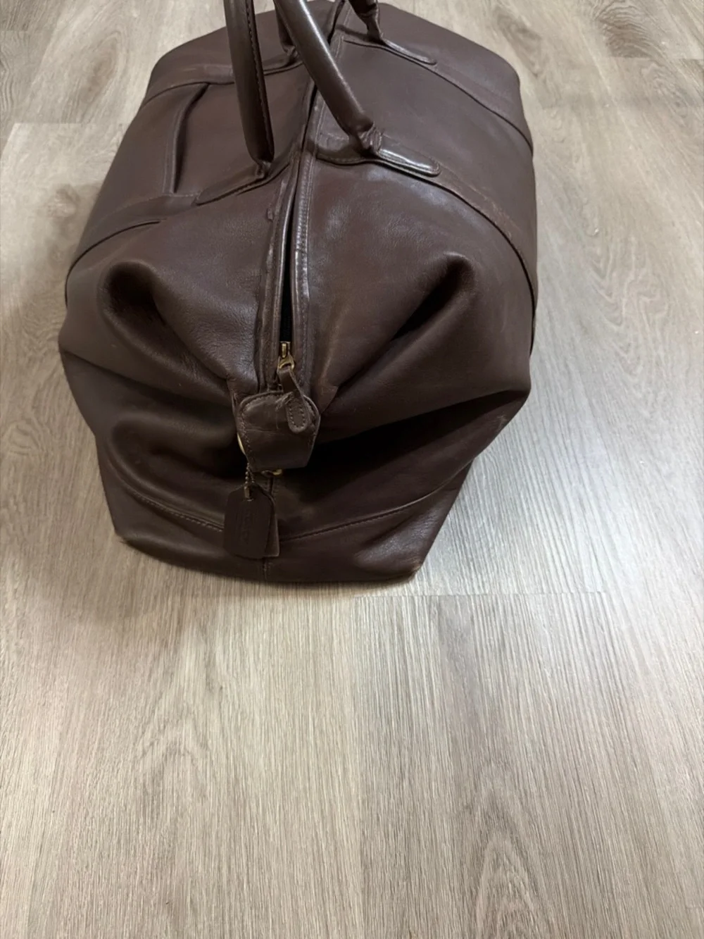 Coach dual travel top