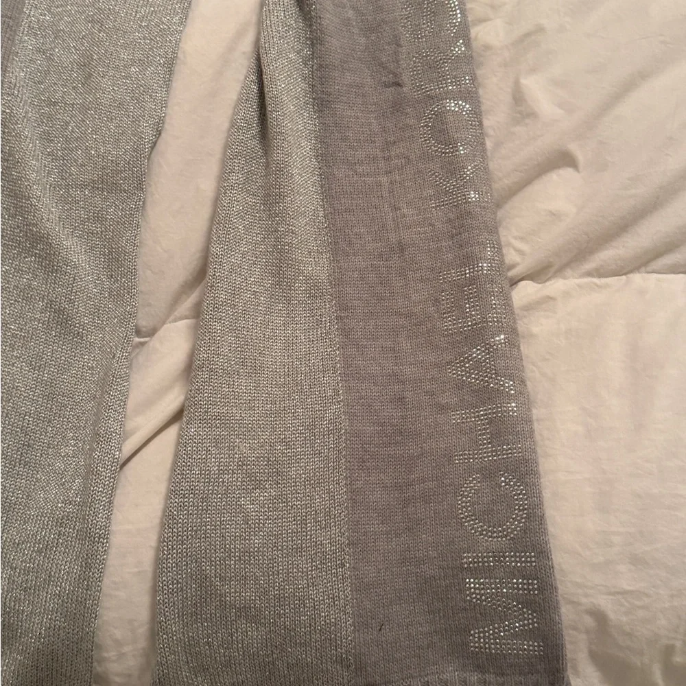 Michael Kors stay cozy