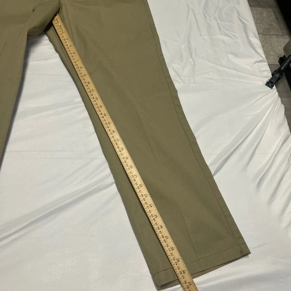 Carhartt work khakis