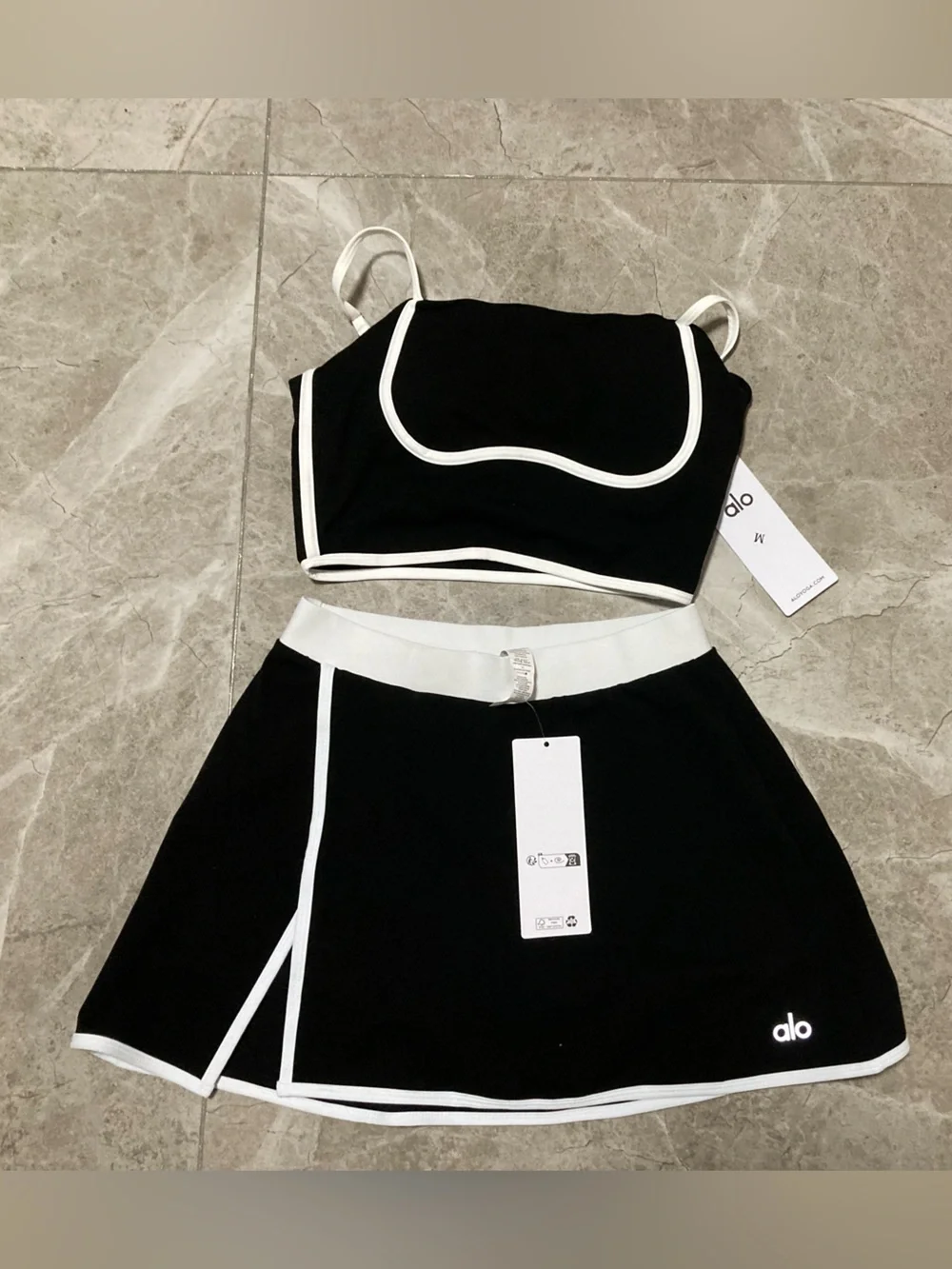 ALO Yoga piece sporty