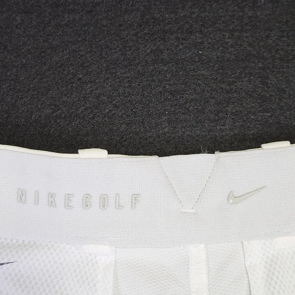 Nike nwot retail