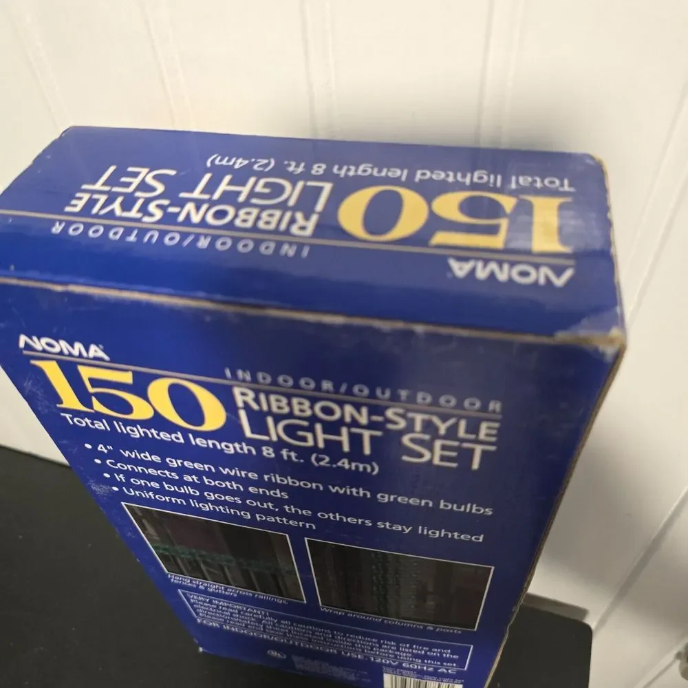 NIB Green 150 Light Set‎ Indoor/Outdoor Ribbon Style Tree Lights