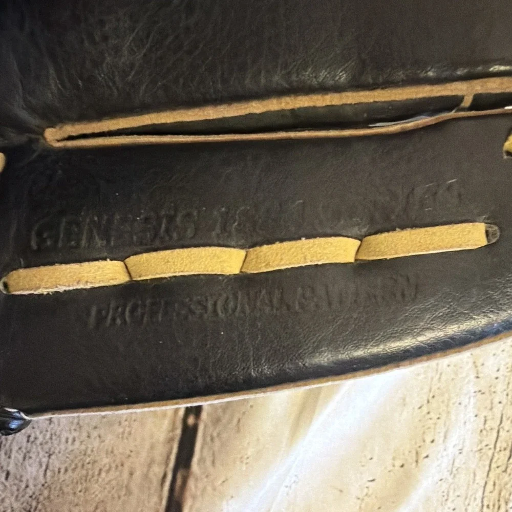Louisville Slugger louisville slugger