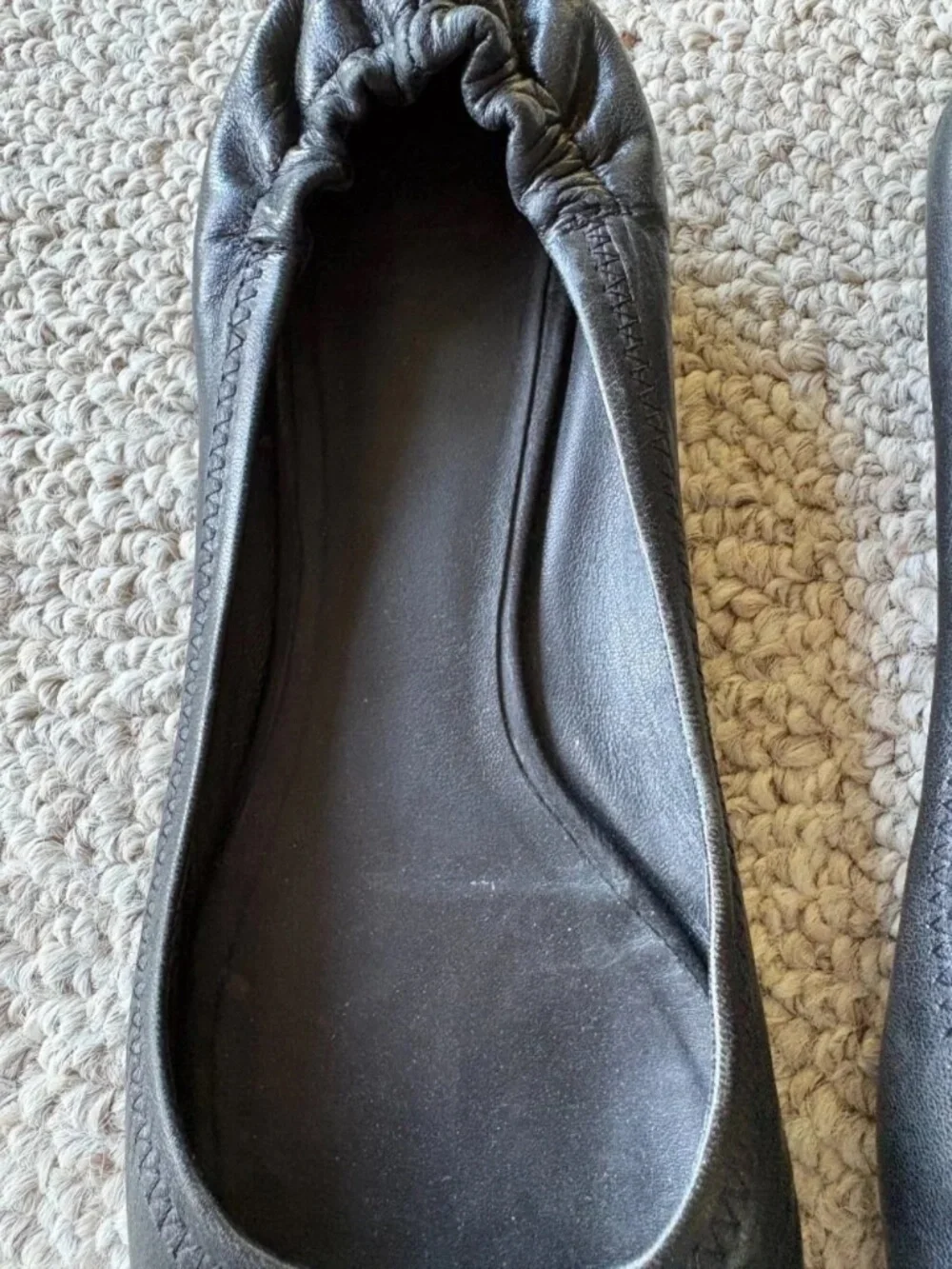 Tory Burch Reva Black Leather Ballet Flats Silver Logo Size 7.5 Quiet Luxury