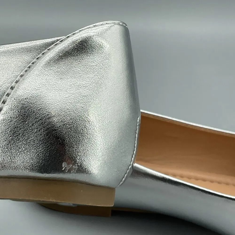 Journee Collection color silver