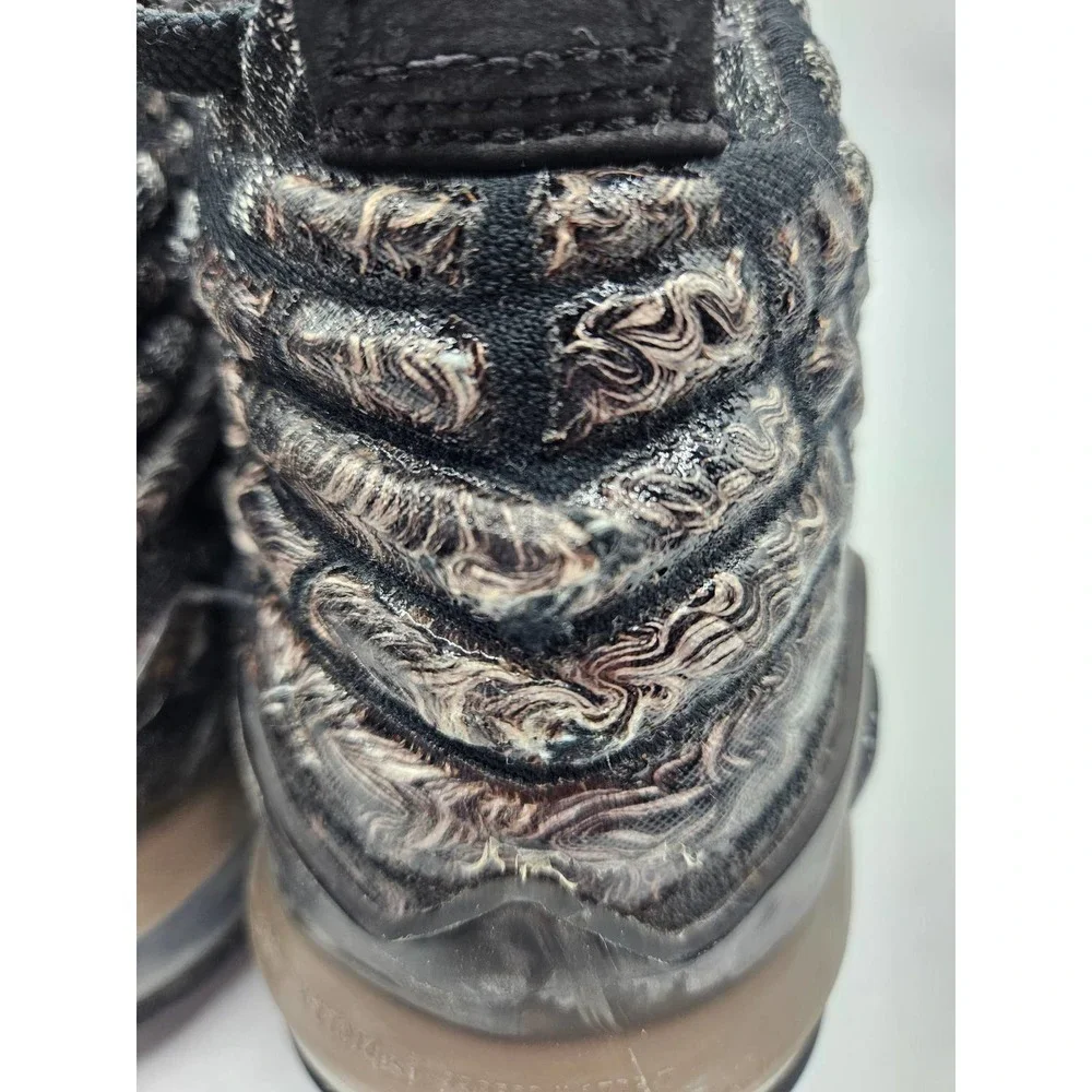 Nike basketball black pictures