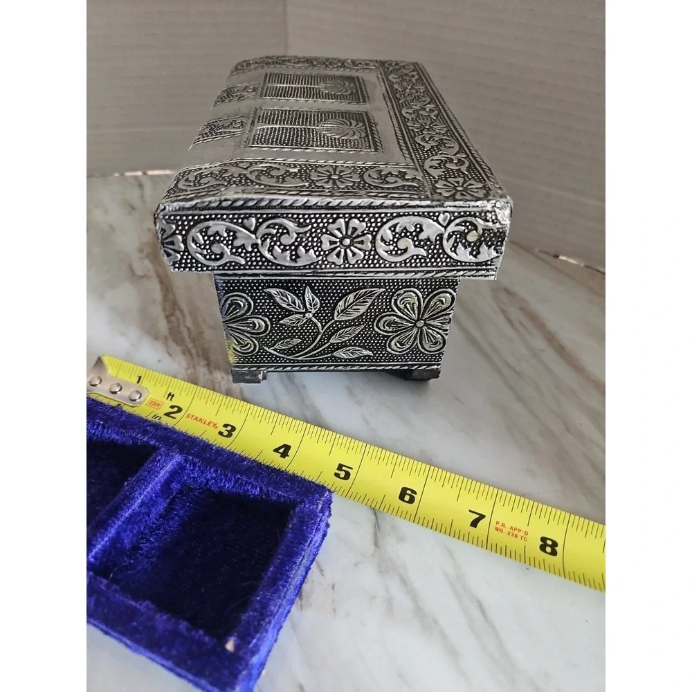 Handmade preowned missing