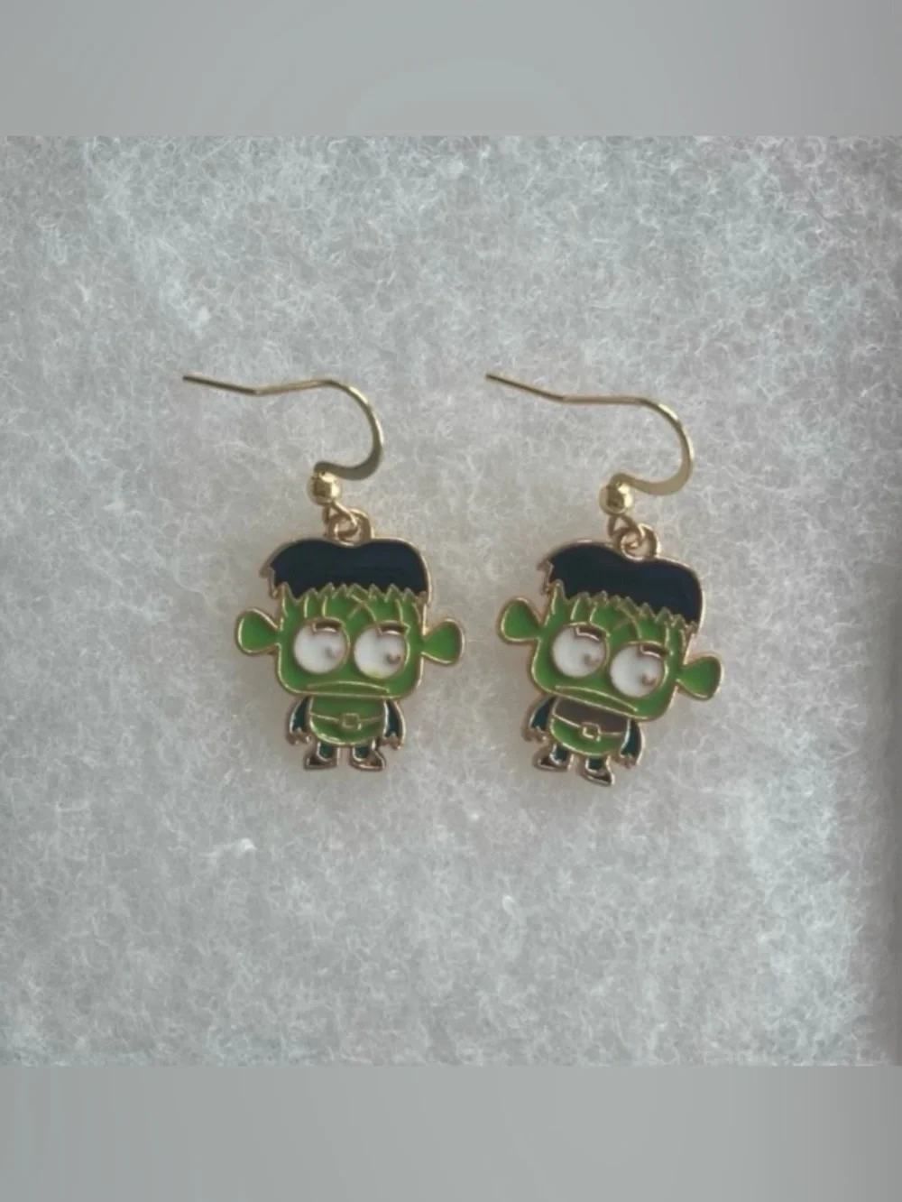 N/A cute green