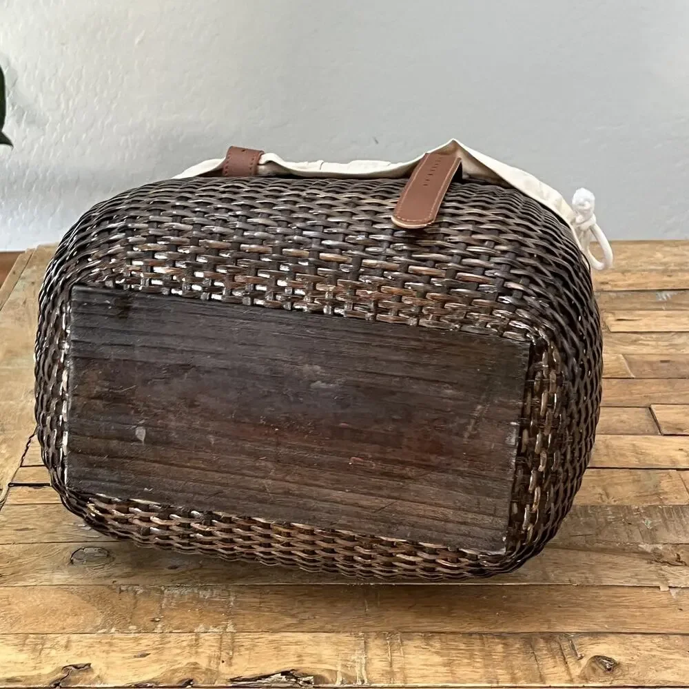 Unbranded bike basket