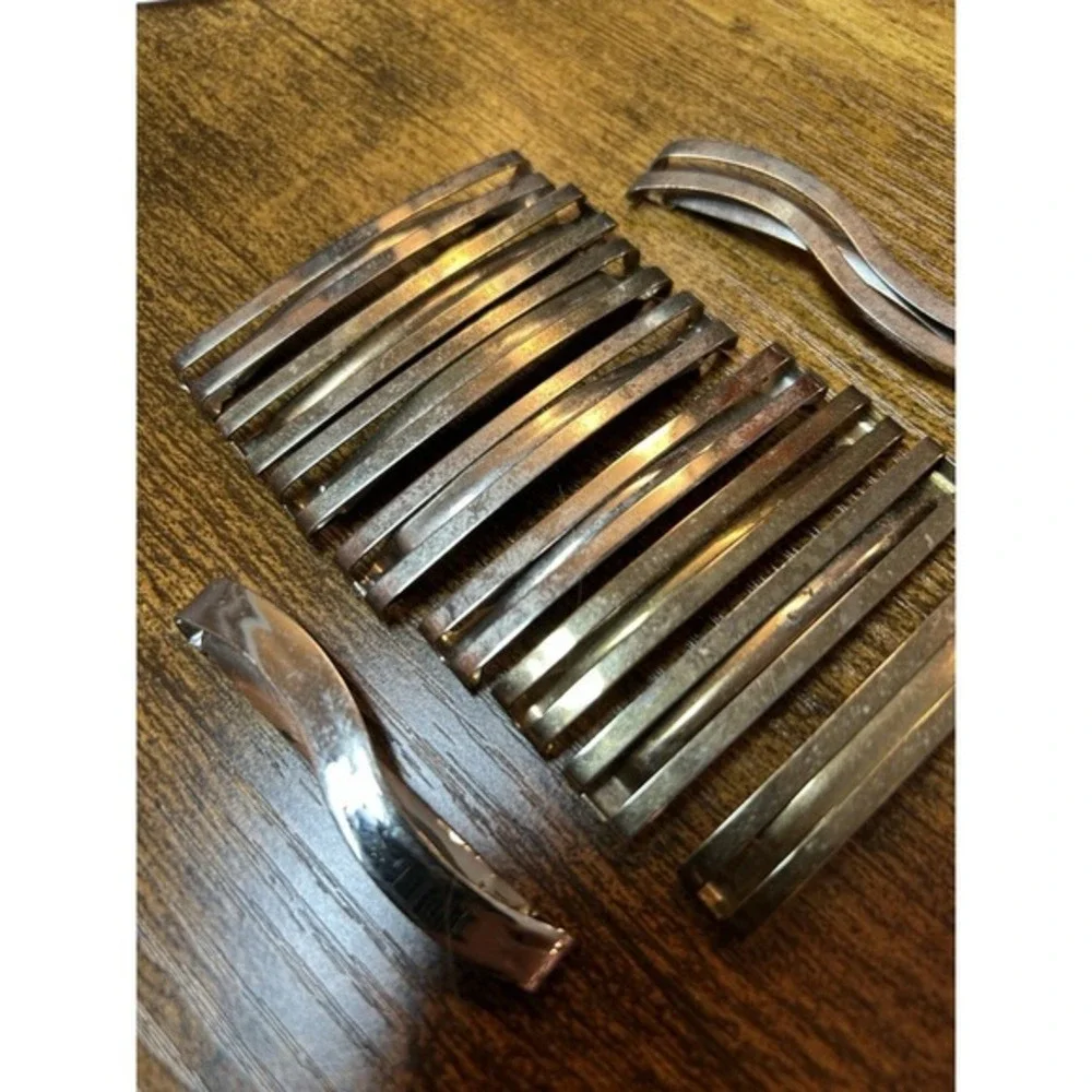 Vintage Goody Stay Tight Metal Barrettes‎ 2.5