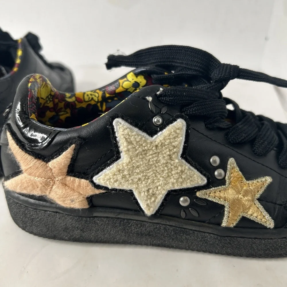 Coach product pair