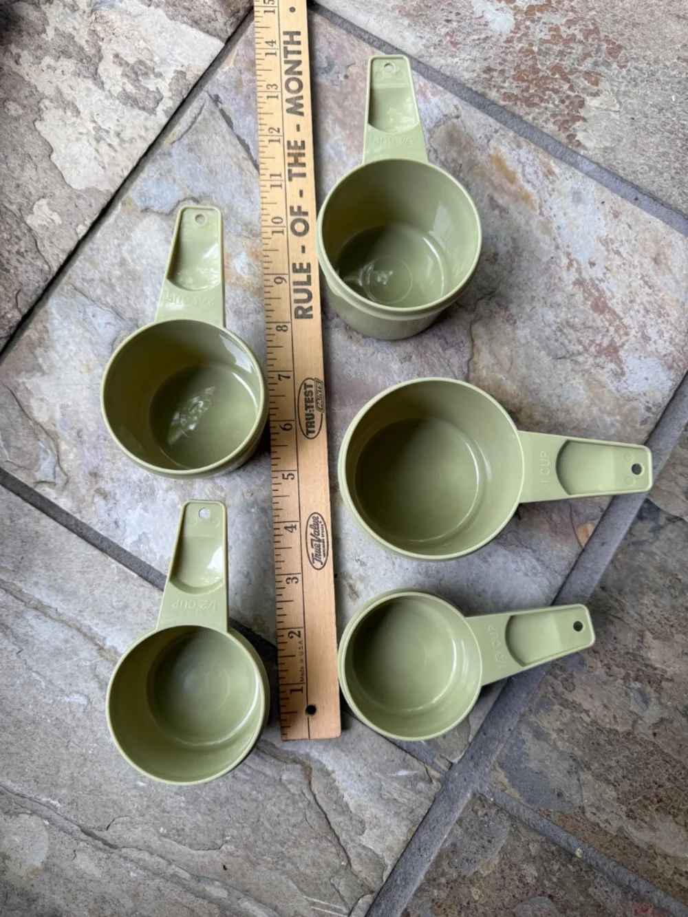 Tupperware full set