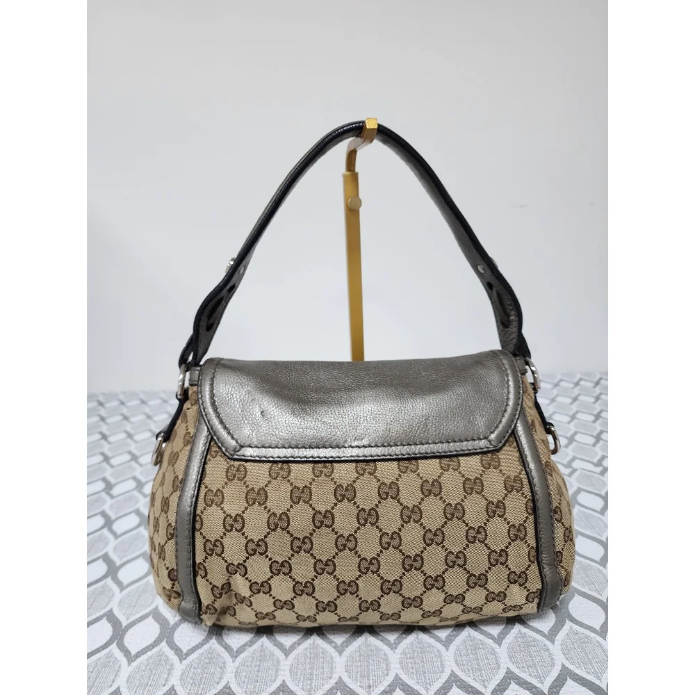 Gucci this authentic