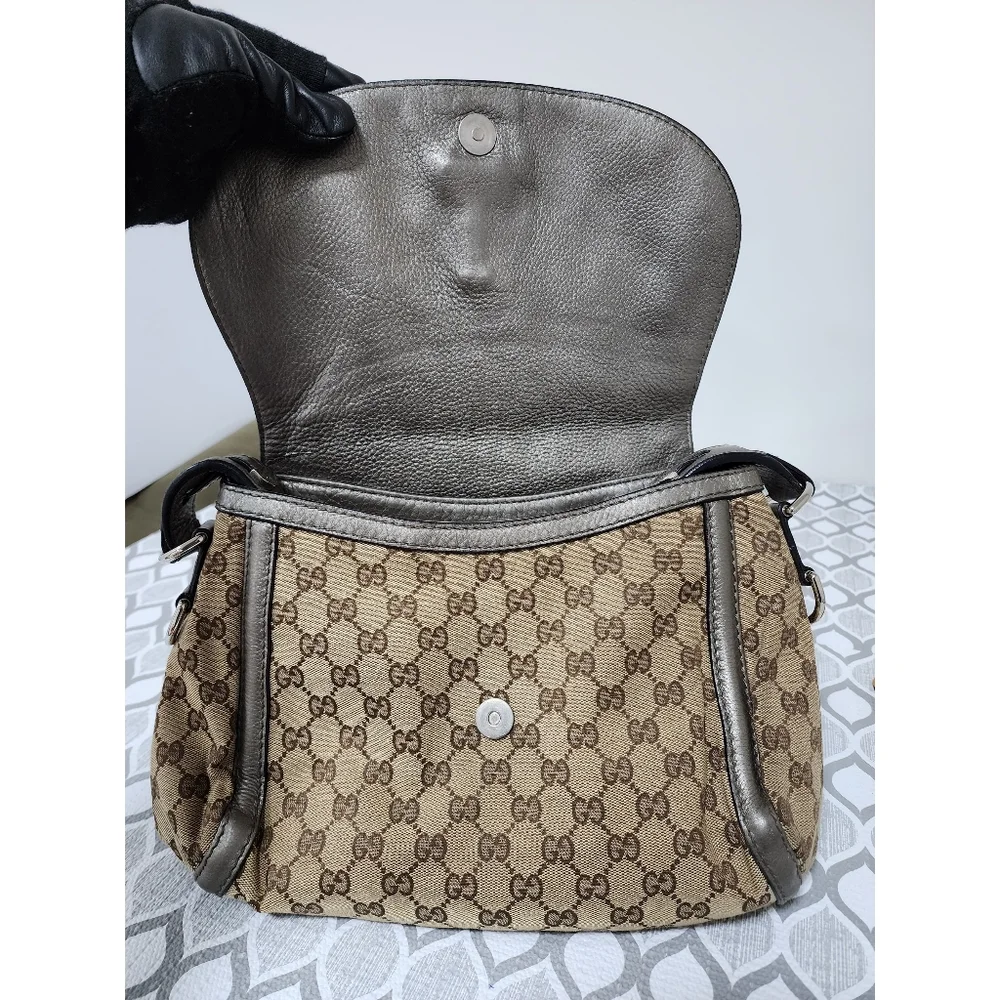 Gucci this authentic