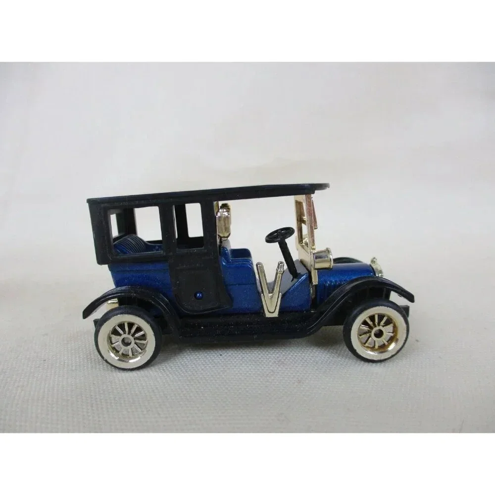 Miniature‎ cars, High Speed, HF 9087, HF9086, HF9085, vintage style cars.