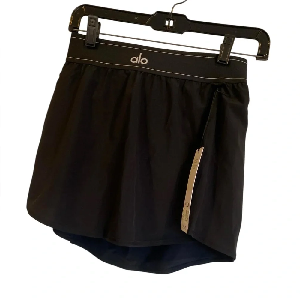 ALO Yoga Black Athletic Skort with Built-In Shorts